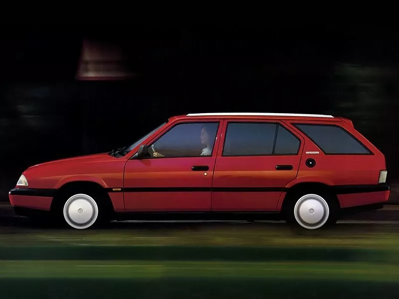Автомобиль Alfa Romeo 33 II Универсал (5 дверей)