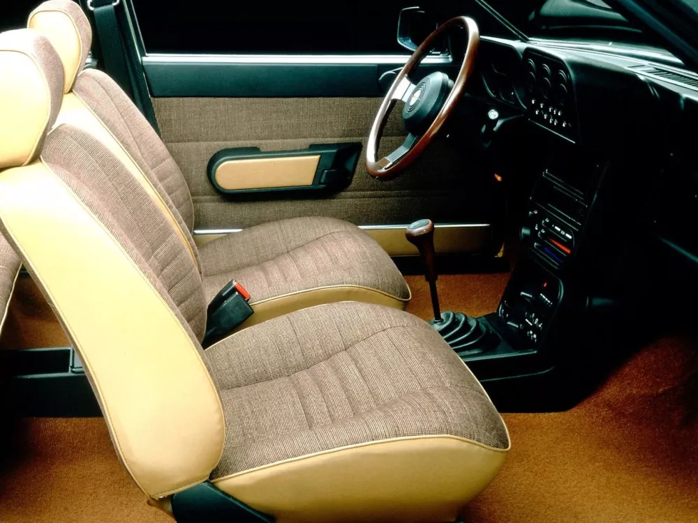 Автомобиль Alfa Romeo 33 I Седан