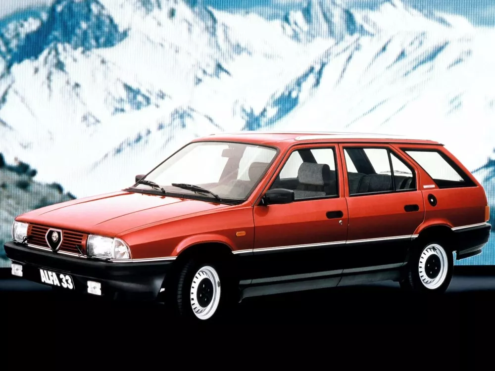 Автомобиль Alfa Romeo 33 I Универсал (5 дверей)