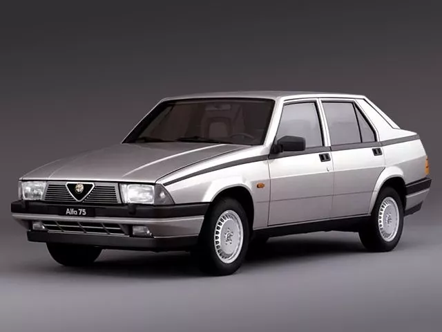 Автомобиль Alfa Romeo 75 I Седан