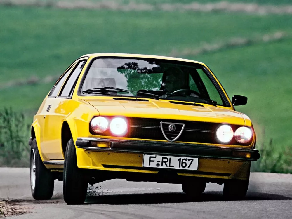 Автомобиль Alfa Romeo Alfasud Хэтчбек (3 двери) Sprint