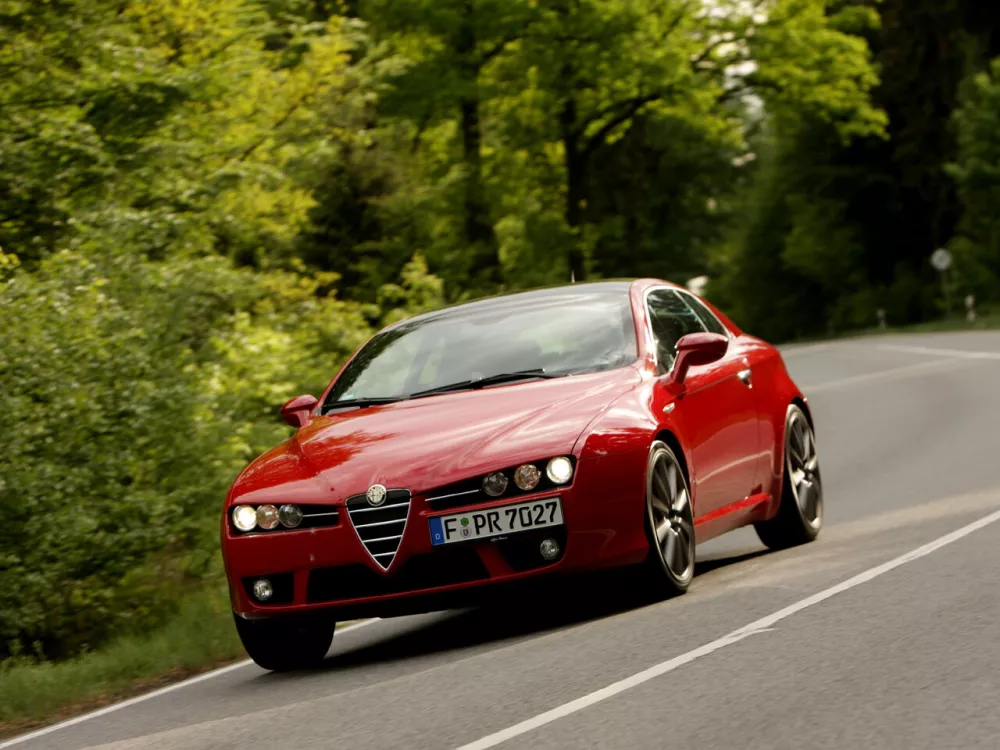 Автомобиль Alfa Romeo Brera I Рестайлинг Хэтчбек (3 двери)