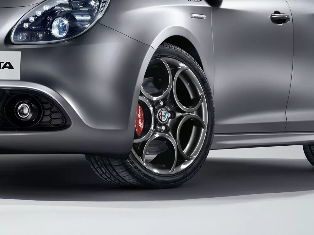 Автомобиль Alfa Romeo Giulietta III Рестайлинг Хэтчбек (5 дверей)