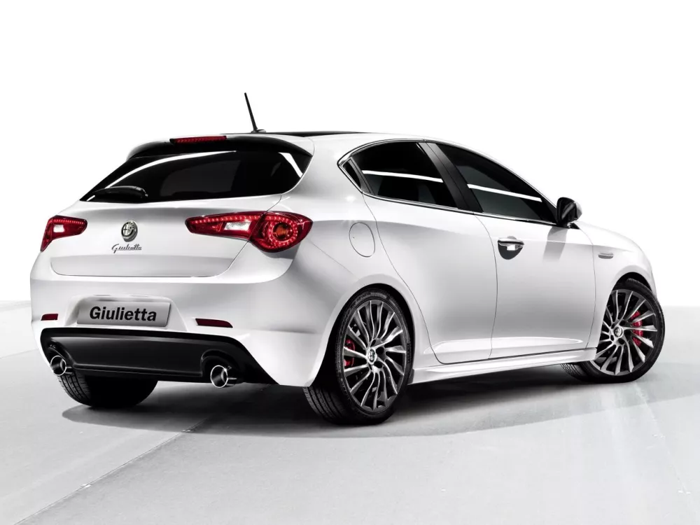 Автомобиль Alfa Romeo Giulietta III Хэтчбек (5 дверей)