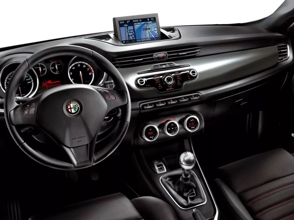 Автомобиль Alfa Romeo Giulietta III Хэтчбек (5 дверей)