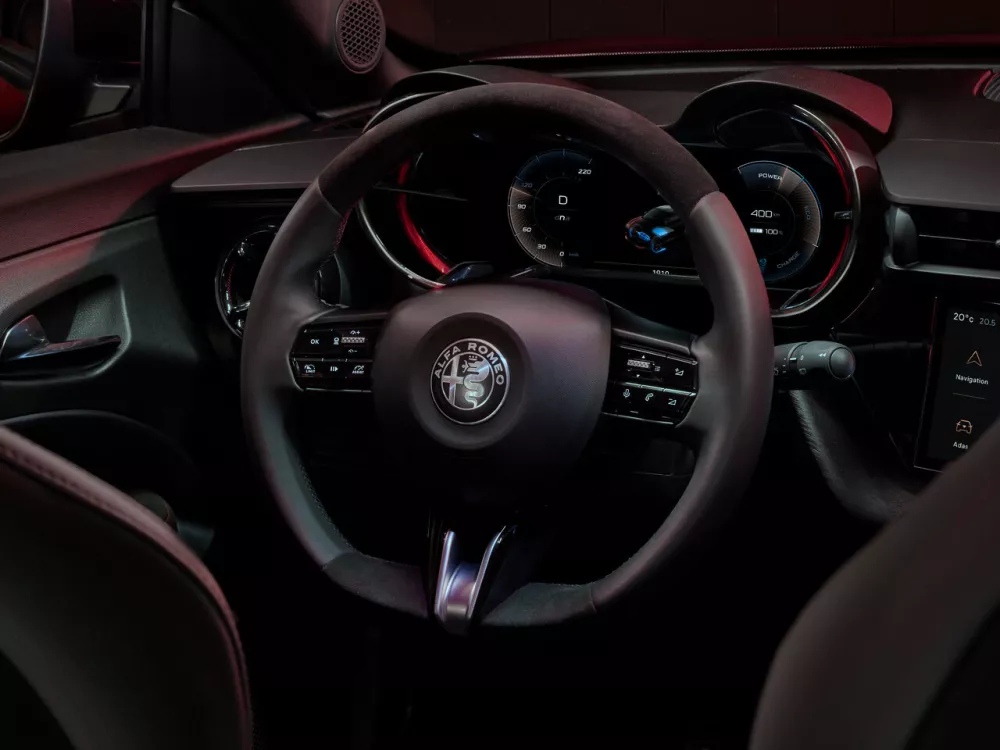 Автомобиль Alfa Romeo Junior Внедорожник (5 дверей)