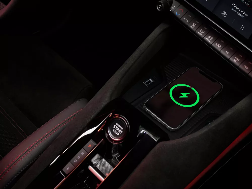 Автомобиль Alfa Romeo Junior Внедорожник (5 дверей)