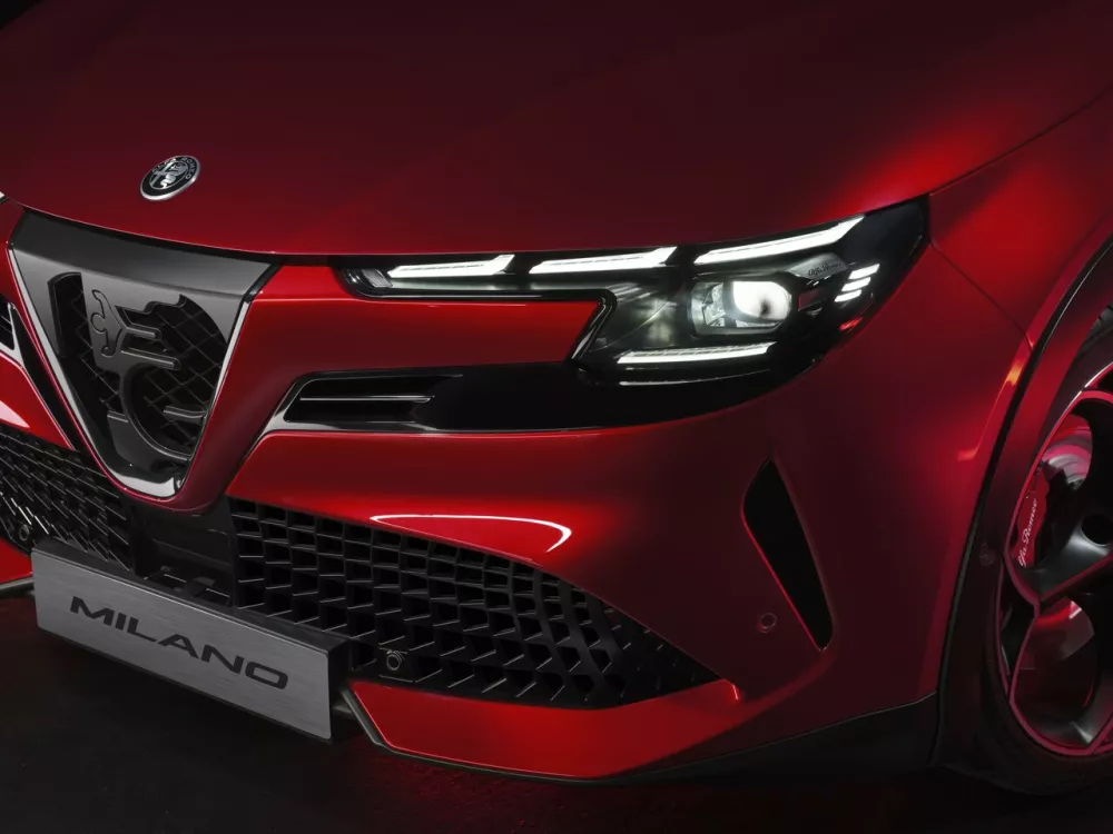 Автомобиль Alfa Romeo Junior Внедорожник (5 дверей)