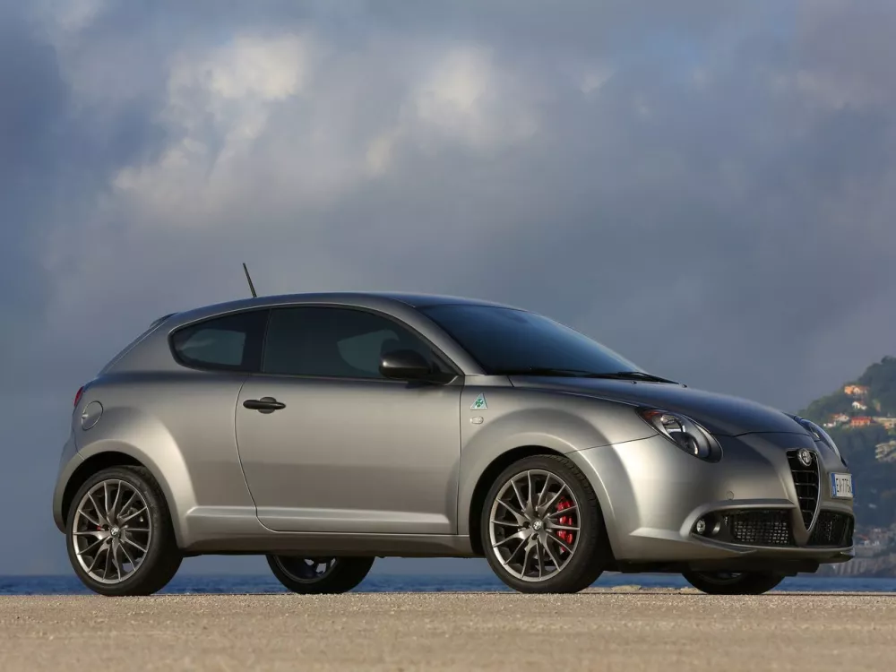 Автомобиль Alfa Romeo MiTo I Рестайлинг Хэтчбек (3 двери)