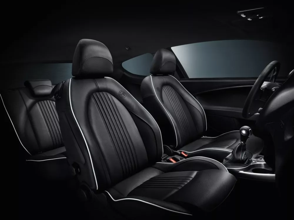 Автомобиль Alfa Romeo MiTo I Рестайлинг Хэтчбек (3 двери)