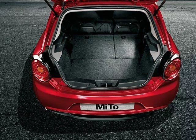 Автомобиль Alfa Romeo MiTo I Хэтчбек (3 двери)