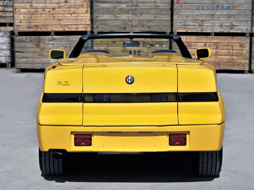 Автомобиль Alfa Romeo RZ Кабриолет