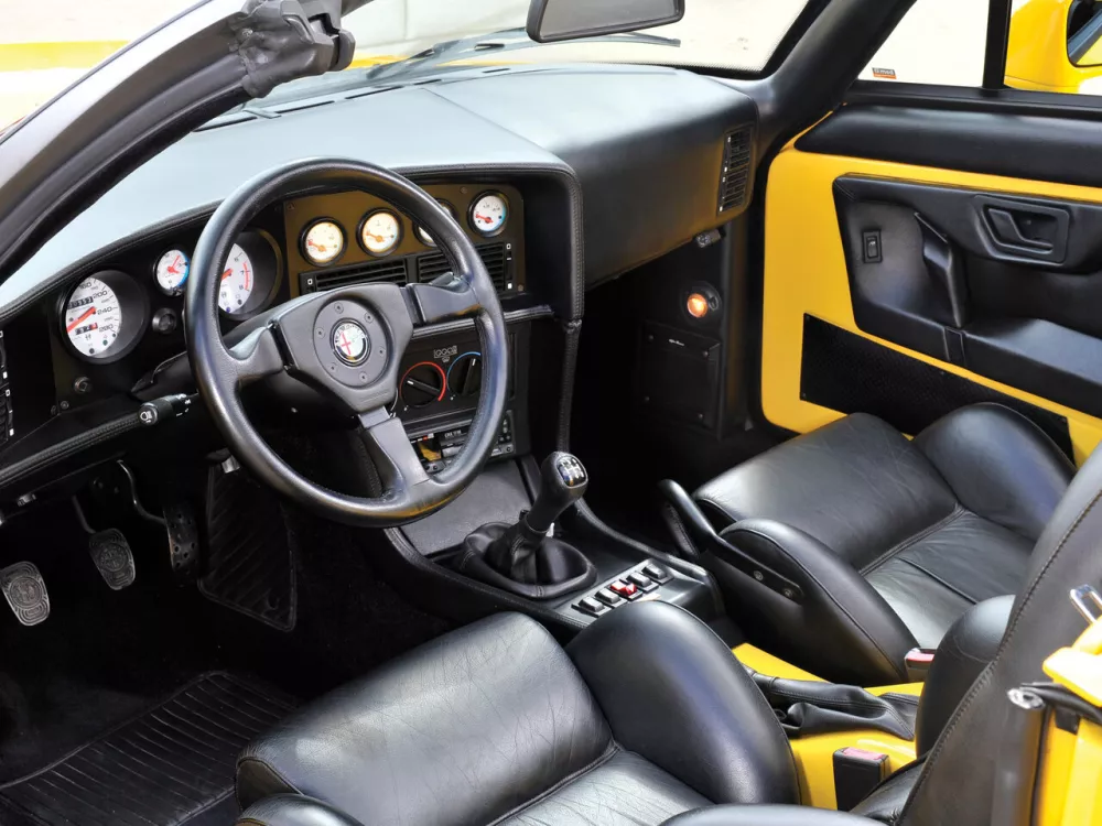 Автомобиль Alfa Romeo RZ Кабриолет