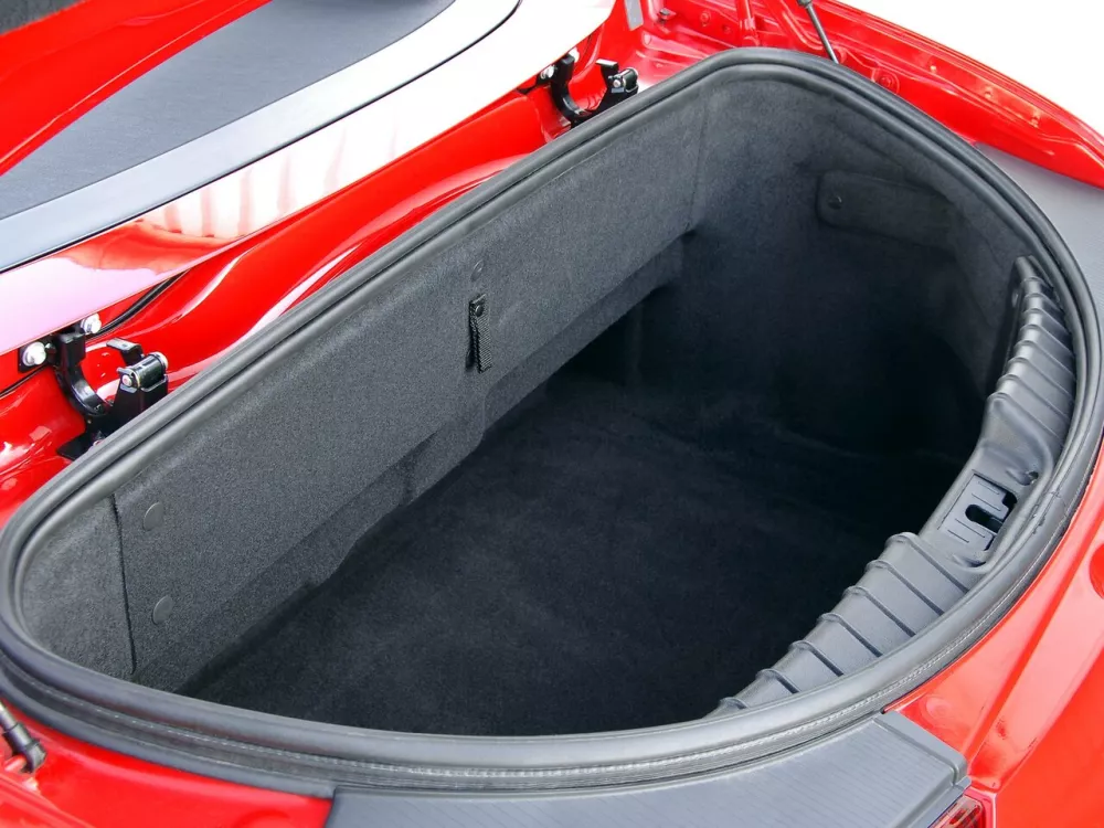 Автомобиль Alfa Romeo Spider III Кабриолет