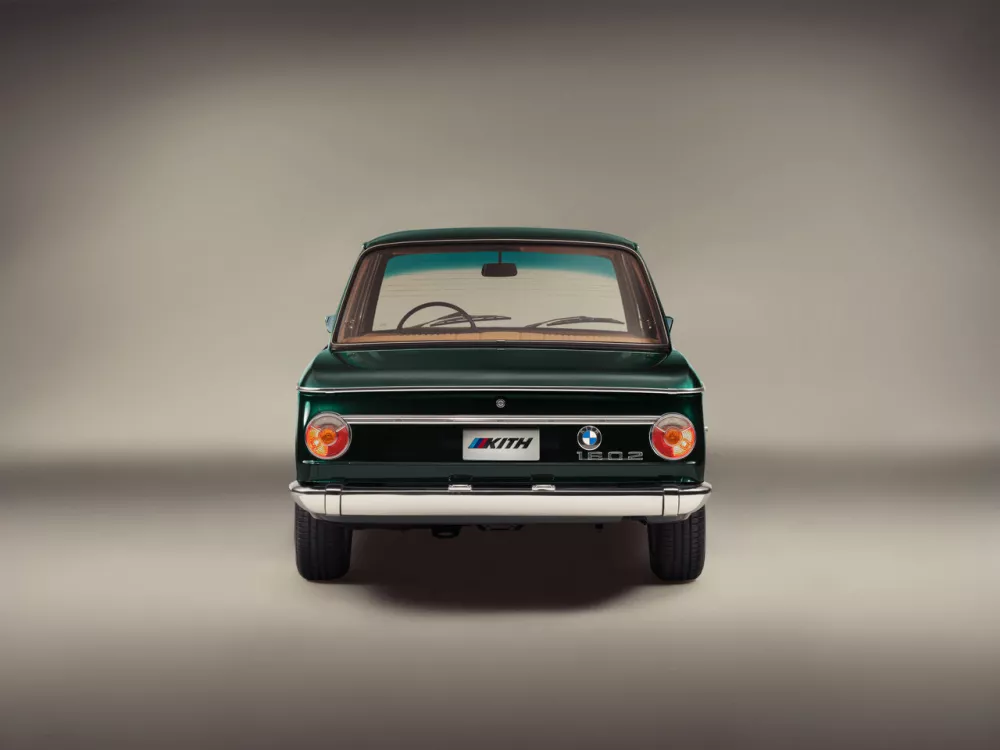 Автомобиль BMW 02 (E10) I Седан 2 дв.