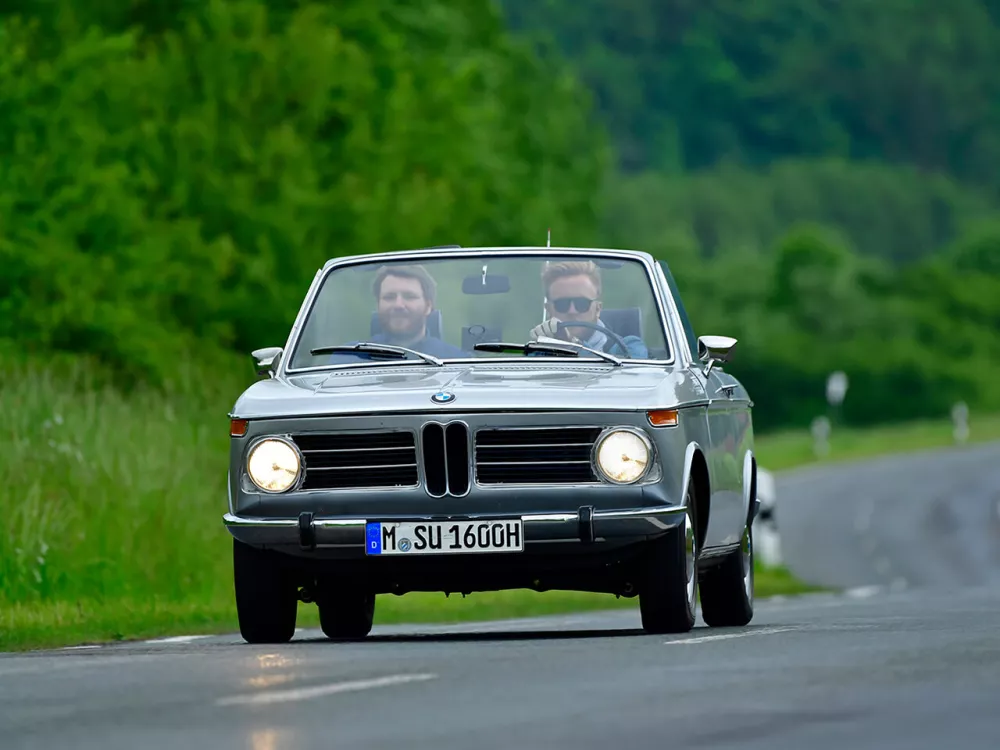 Автомобиль BMW 02 (E10) I Кабриолет