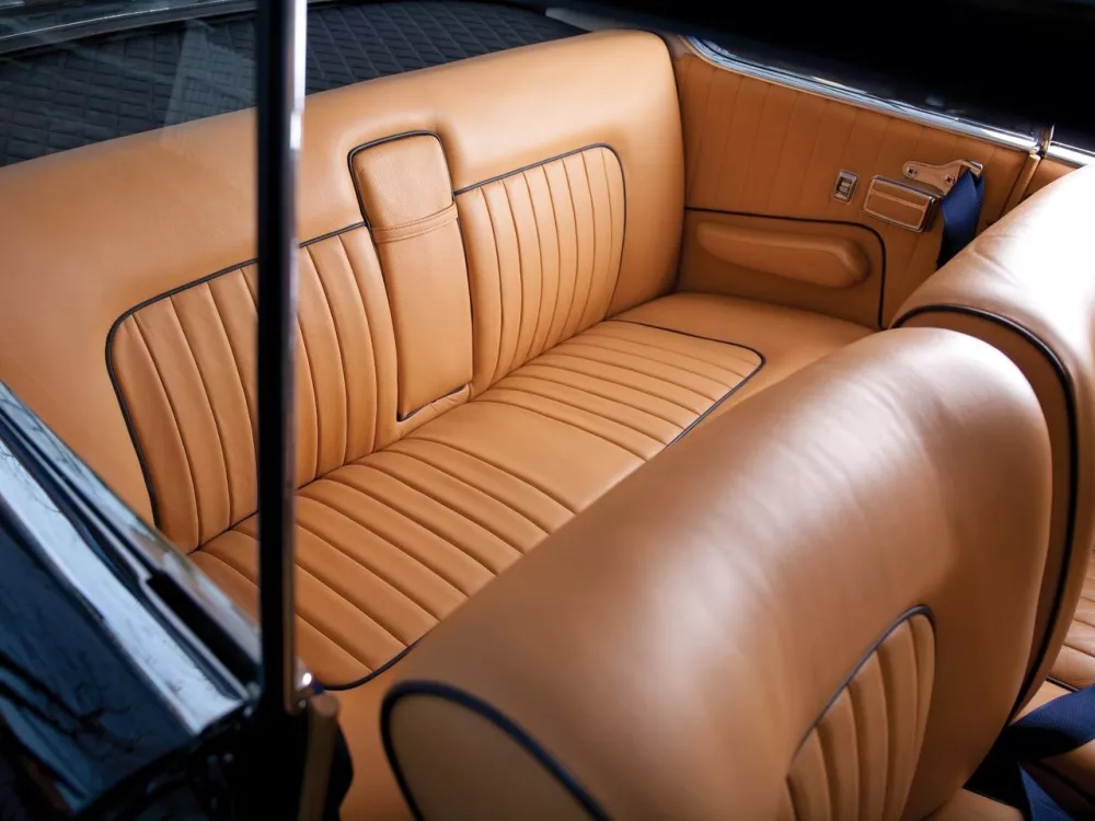 Автомобиль BMW 3200 Купе