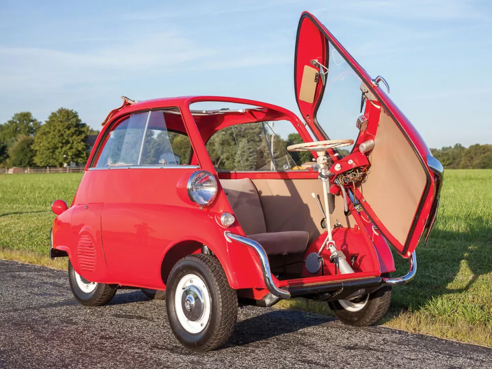 Автомобиль BMW Isetta Купе