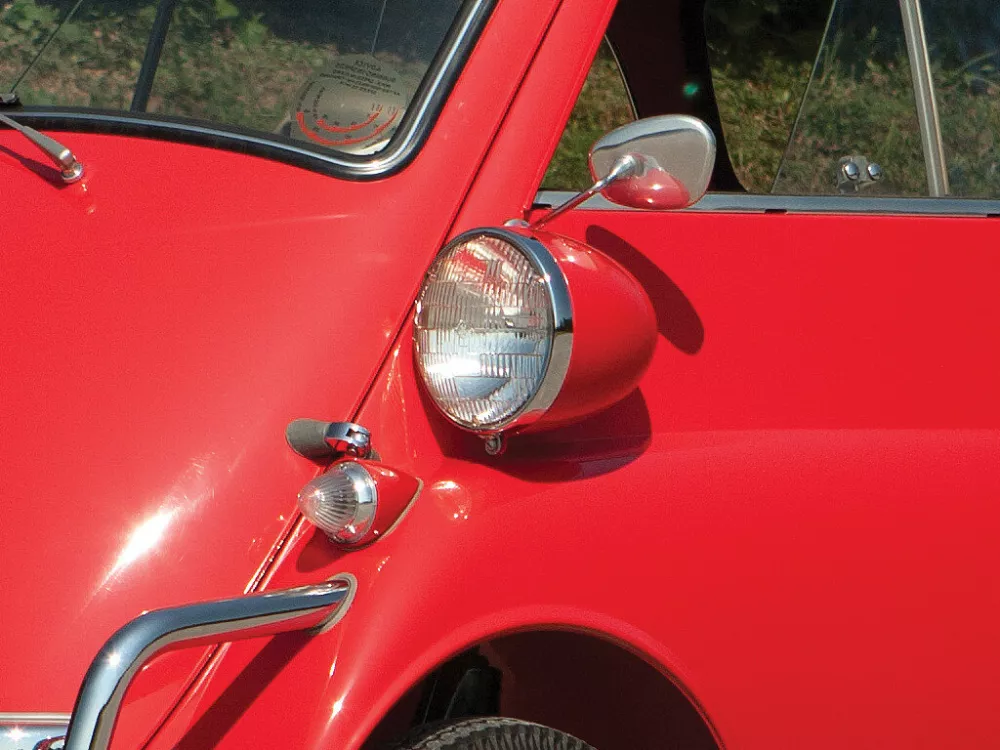 Автомобиль BMW Isetta Купе