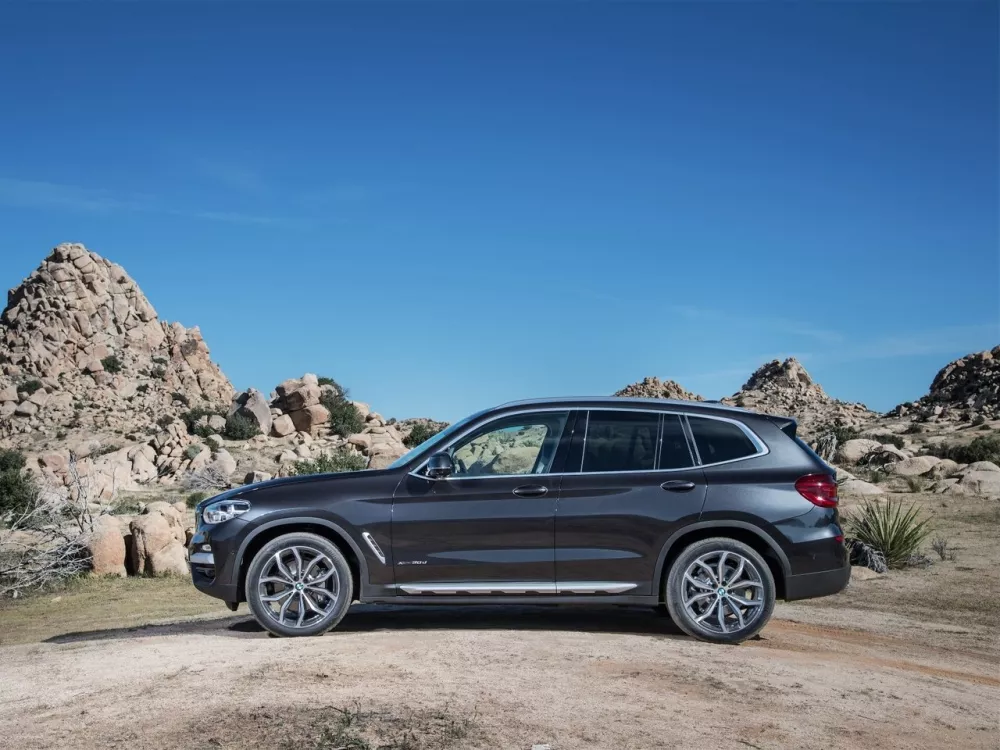 Автомобиль BMW X3 III (G01) Внедорожник (5 дверей)