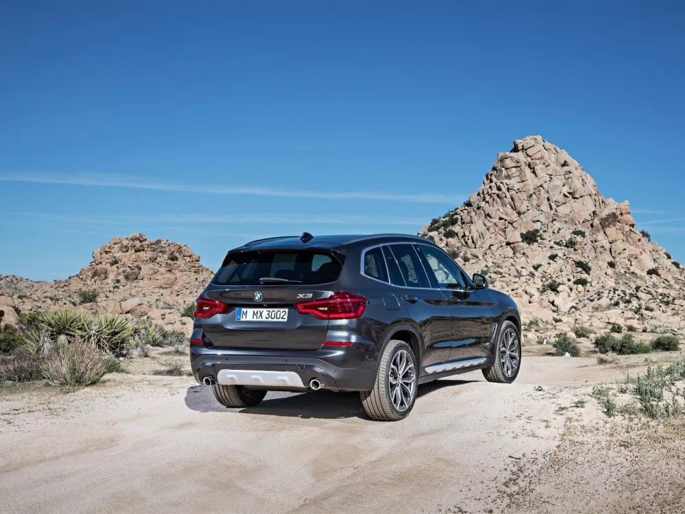 Автомобиль BMW X3 III (G01) Внедорожник (5 дверей)