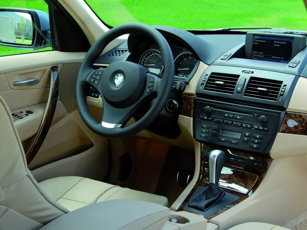 Автомобиль BMW X3 I (E83) Рестайлинг Внедорожник (5 дверей)
