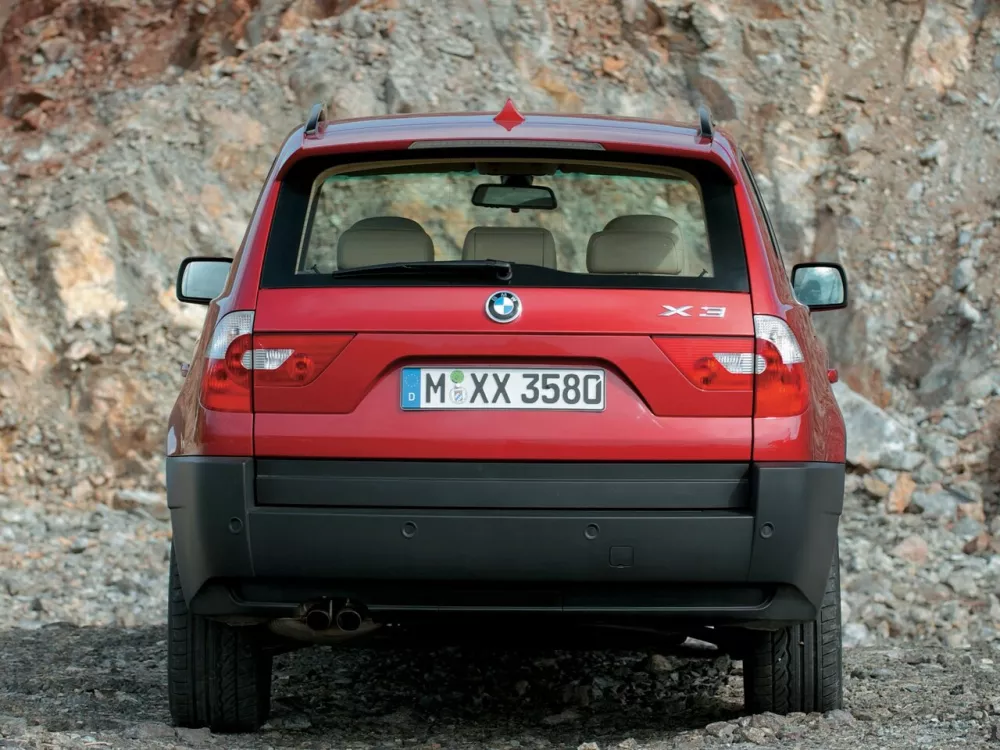 Автомобиль BMW X3 I (E83) Внедорожник (5 дверей)