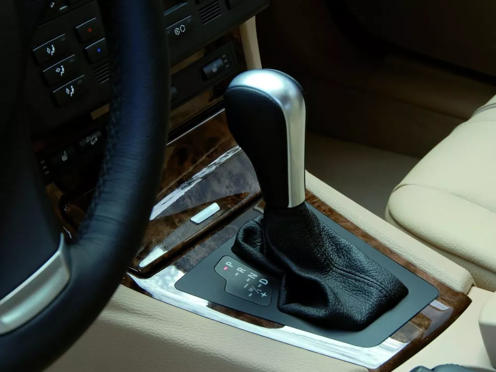 Автомобиль BMW X3 I (E83) Рестайлинг Внедорожник (5 дверей)