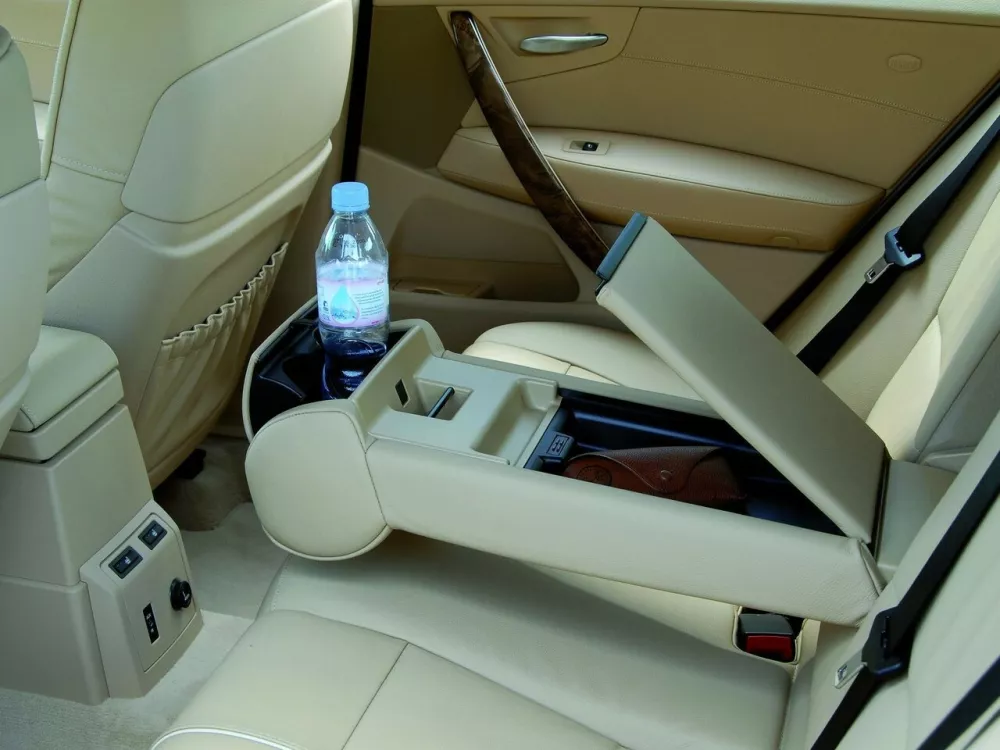 Автомобиль BMW X3 I (E83) Рестайлинг Внедорожник (5 дверей)