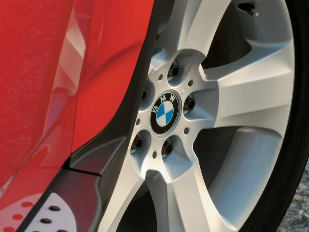 Автомобиль BMW X3 I (E83) Внедорожник (5 дверей)