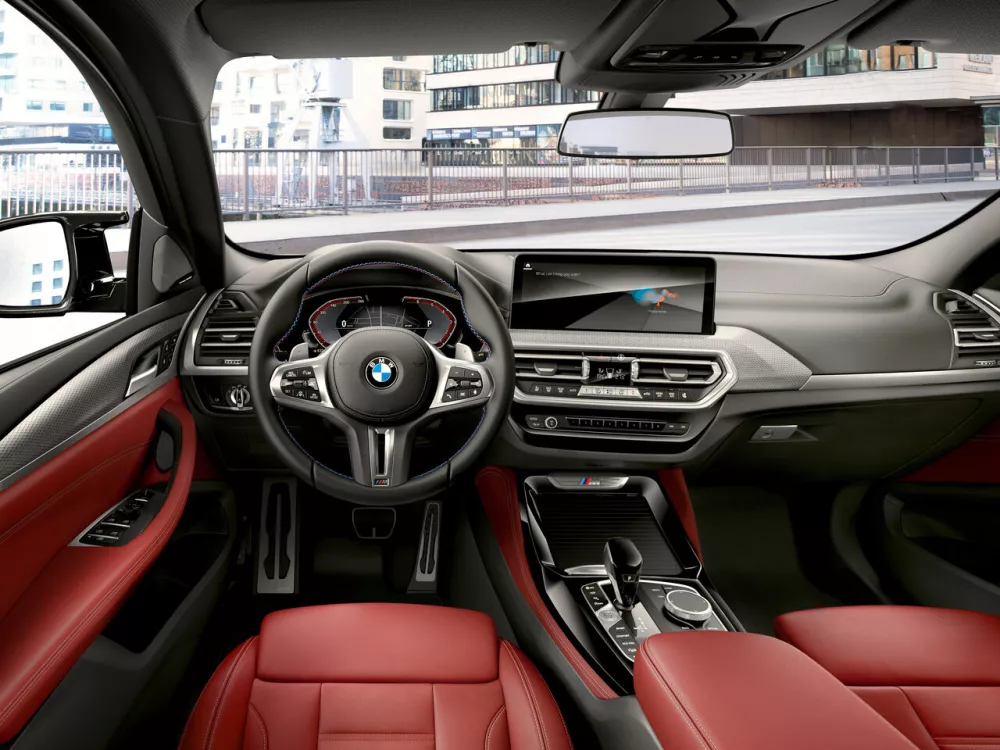 Автомобиль BMW X4 II (G02) Рестайлинг Внедорожник (5 дверей)