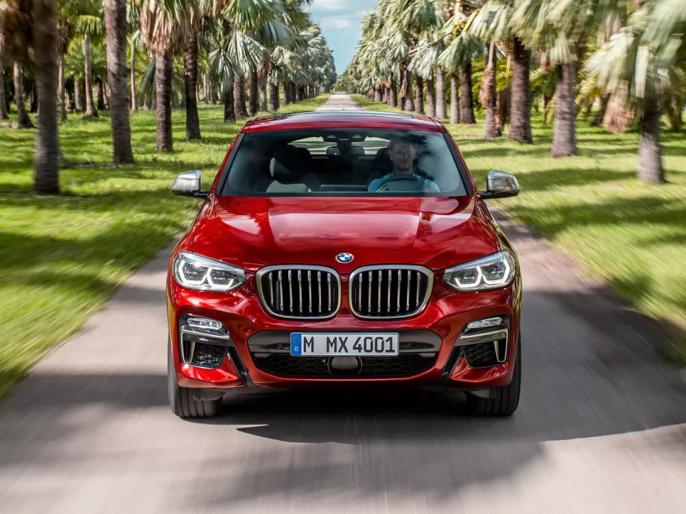 Автомобиль BMW X4 II (G02) Внедорожник (5 дверей)