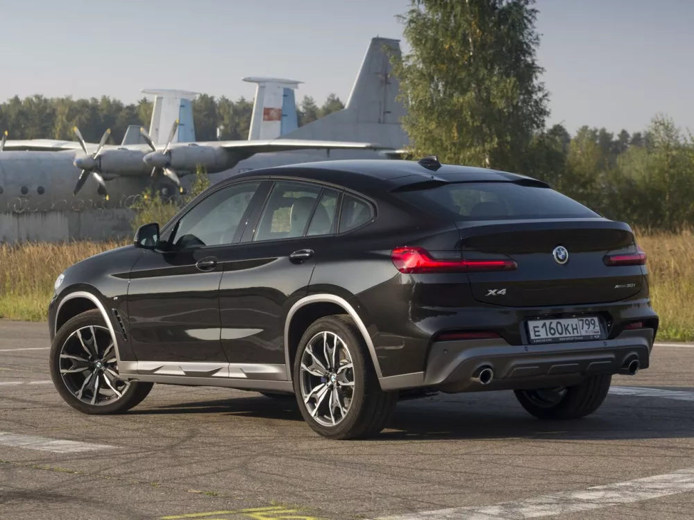 Автомобиль BMW X4 II (G02) Внедорожник (5 дверей)