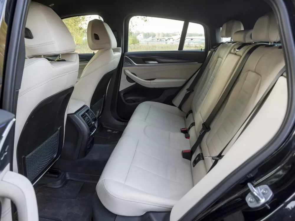 Автомобиль BMW X4 II (G02) Внедорожник (5 дверей)