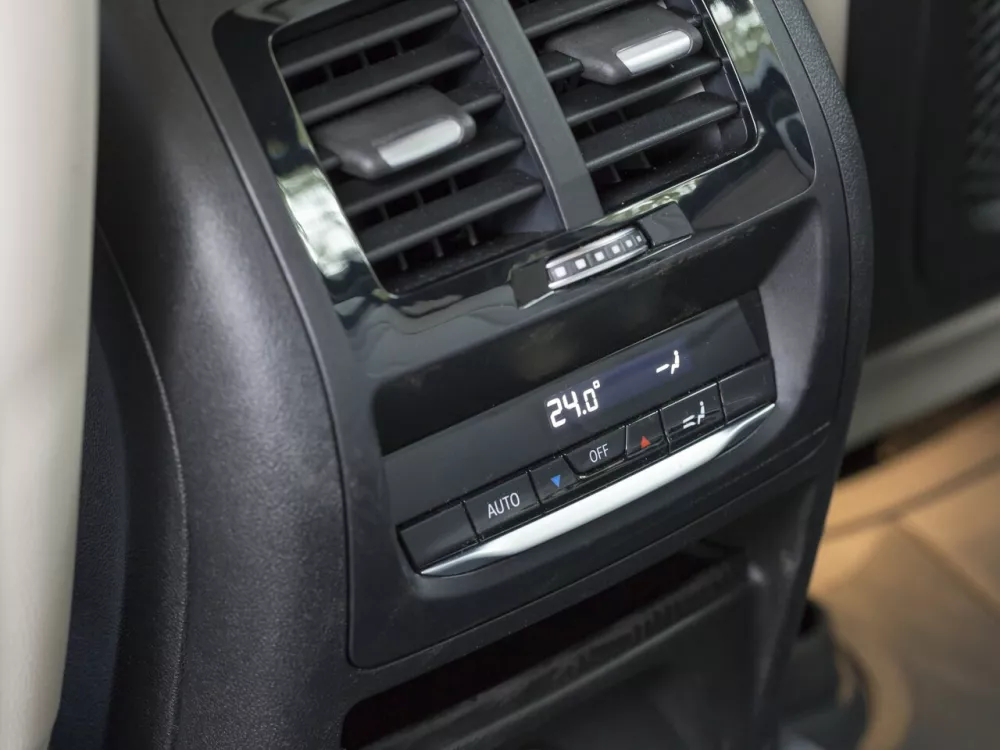 Автомобиль BMW X4 II (G02) Внедорожник (5 дверей)