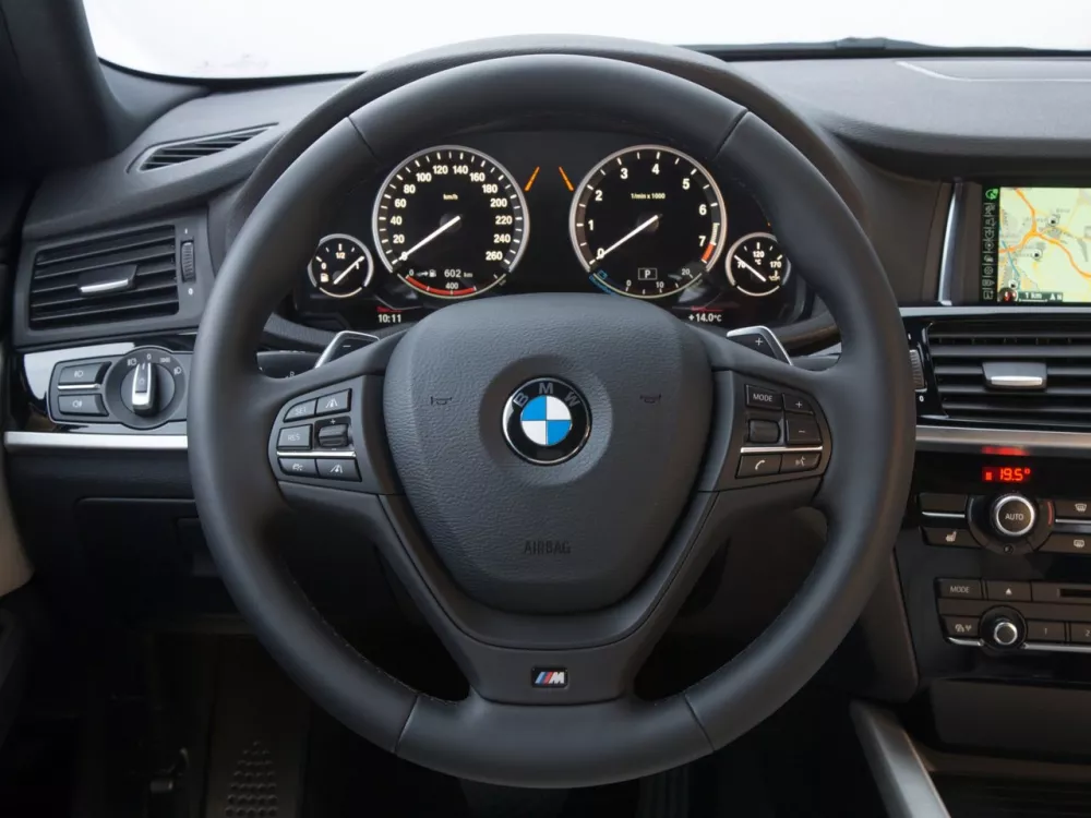Автомобиль BMW X4 I (F26) Внедорожник (5 дверей)