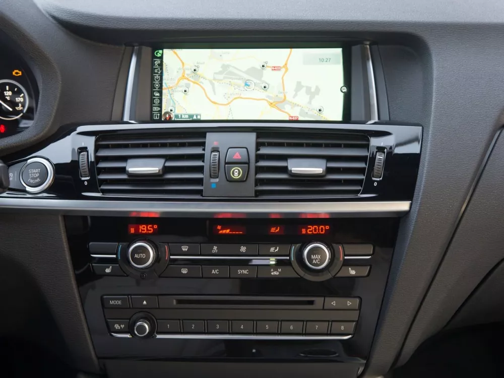 Автомобиль BMW X4 I (F26) Внедорожник (5 дверей)