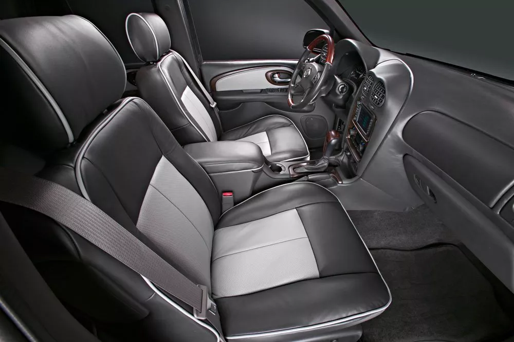 Автомобиль Buick Rainier Внедорожник (5 дверей)