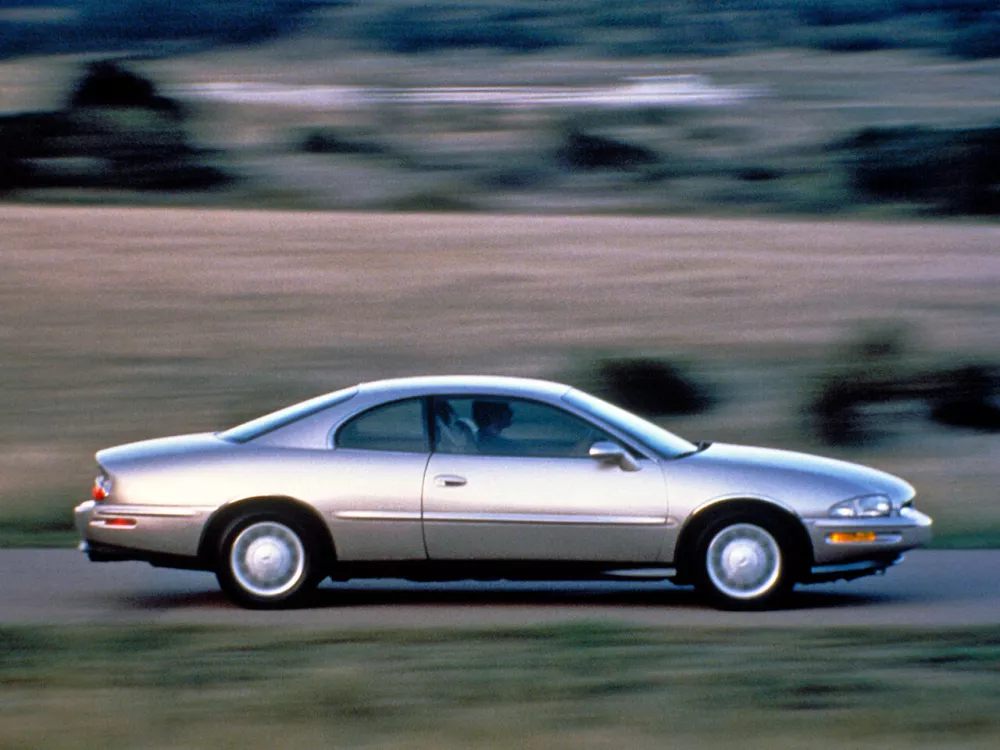 Автомобиль Buick Riviera VIII Купе