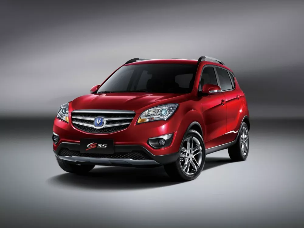 Автомобиль Changan CS35 Внедорожник (5 дверей)