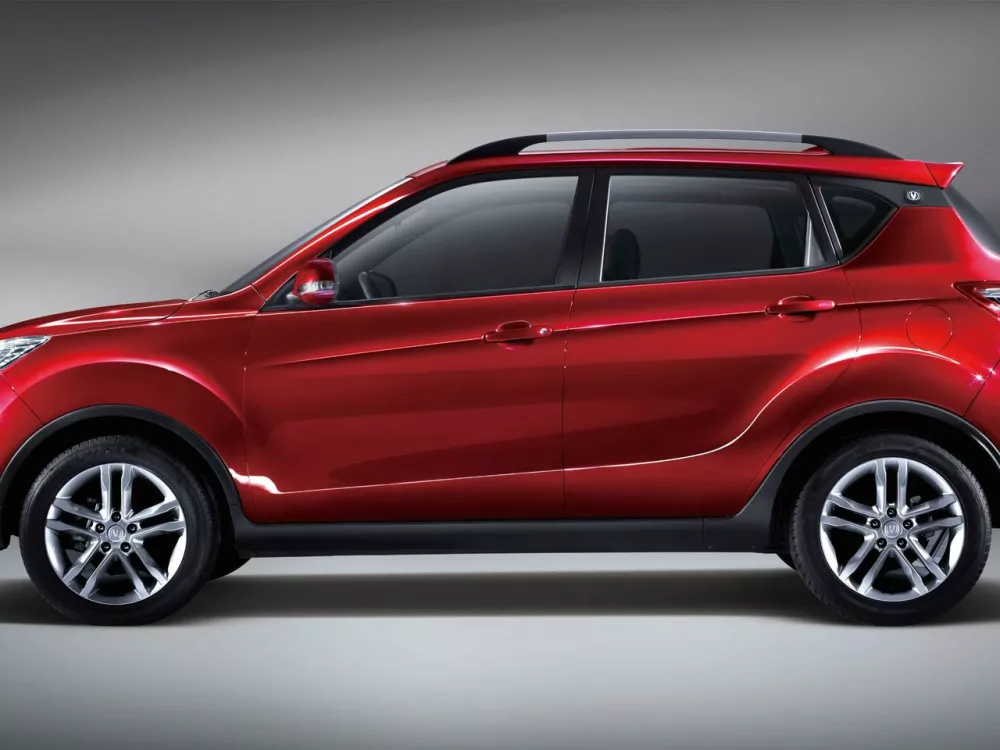 Автомобиль Changan CS35 Внедорожник (5 дверей)