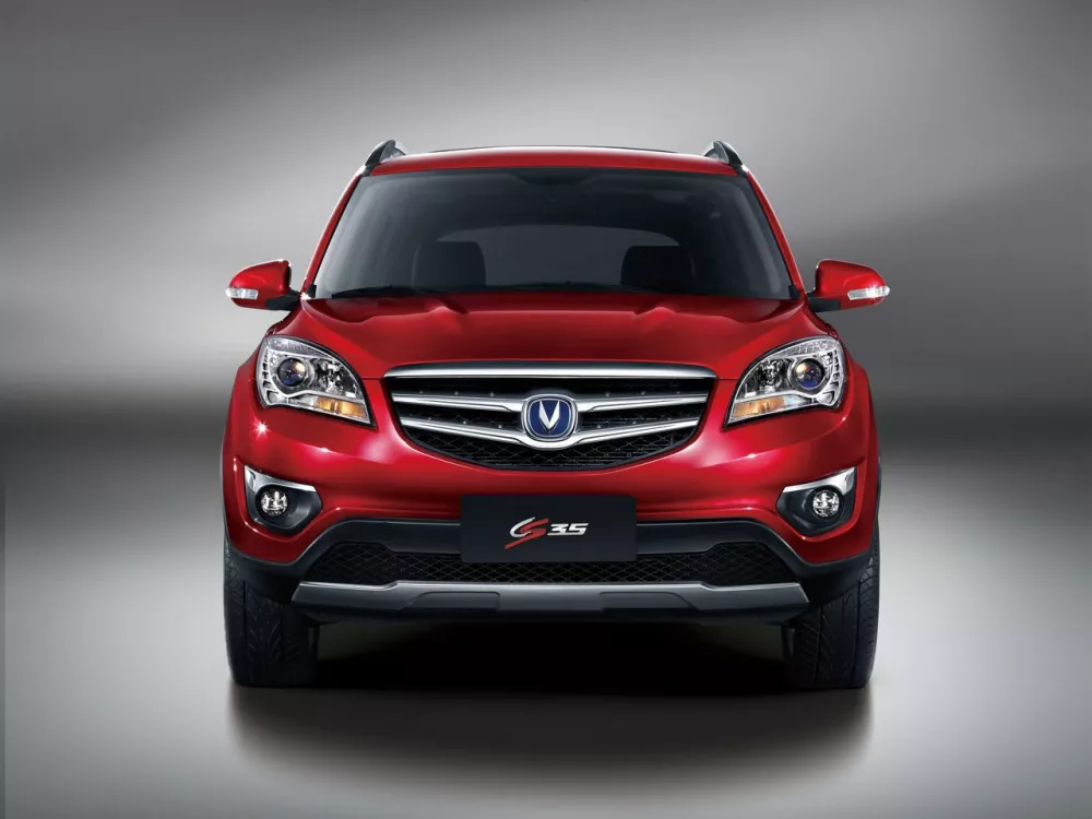 Автомобиль Changan CS35 Внедорожник (5 дверей)