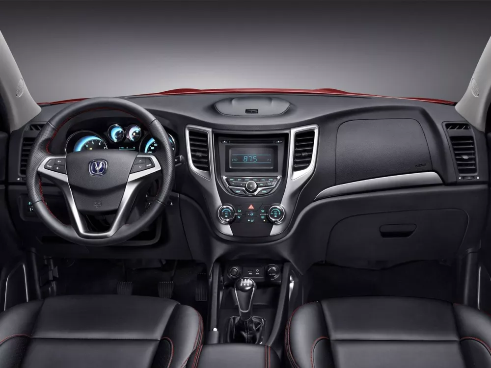 Автомобиль Changan CS35 Внедорожник (5 дверей)