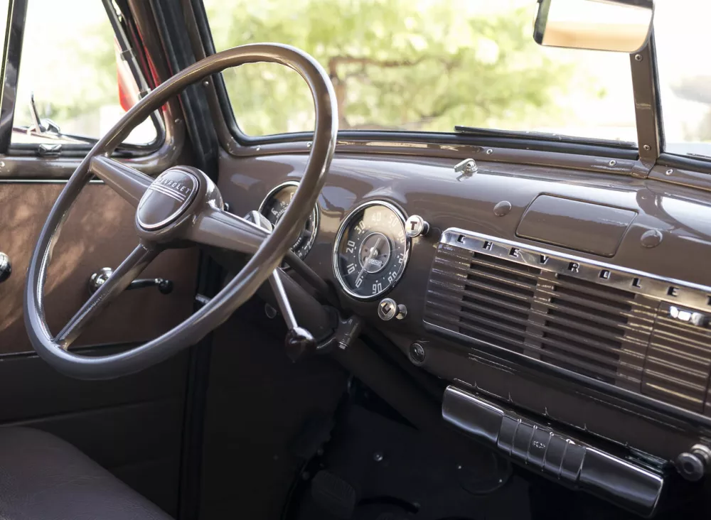 Автомобиль Chevrolet 3000-Series Пикап Одинарная кабина
