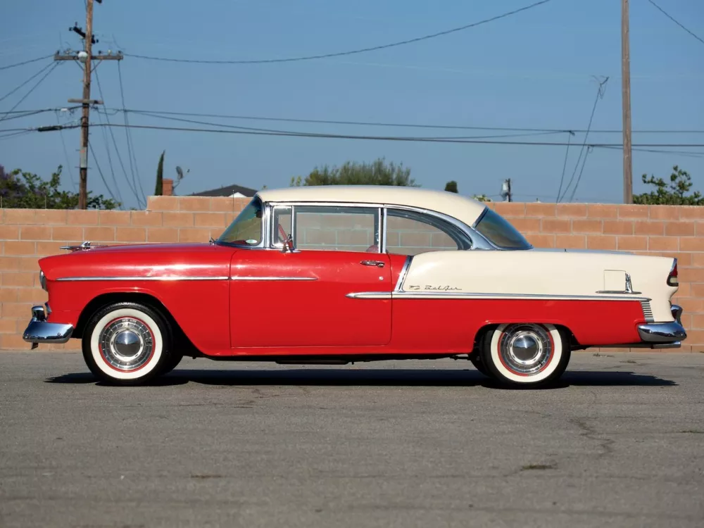 Автомобиль Chevrolet Bel Air II Купе