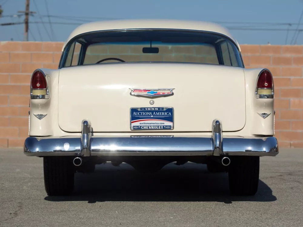 Автомобиль Chevrolet Bel Air II Купе