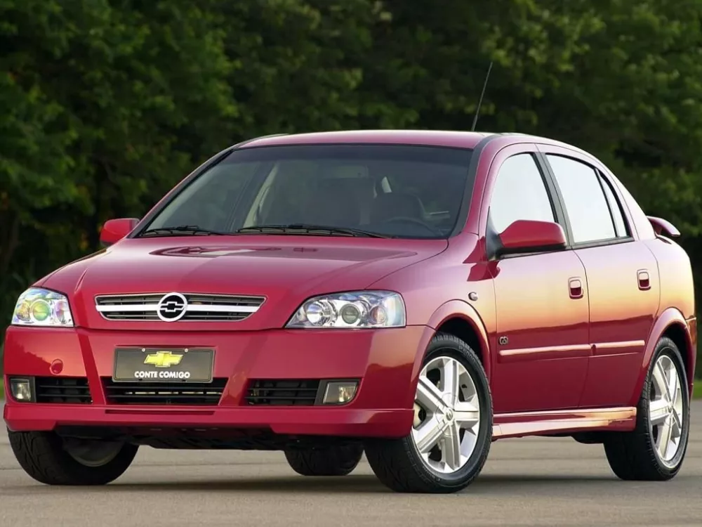 Автомобиль Chevrolet Astra Хэтчбек (5 дверей)