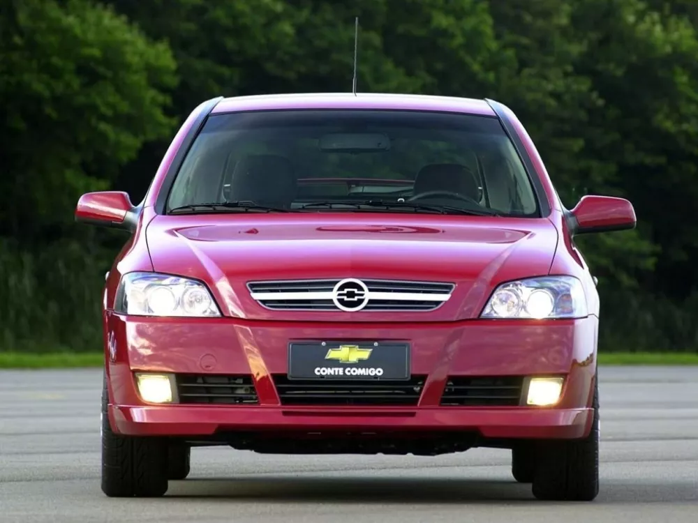 Автомобиль Chevrolet Astra Хэтчбек (5 дверей)