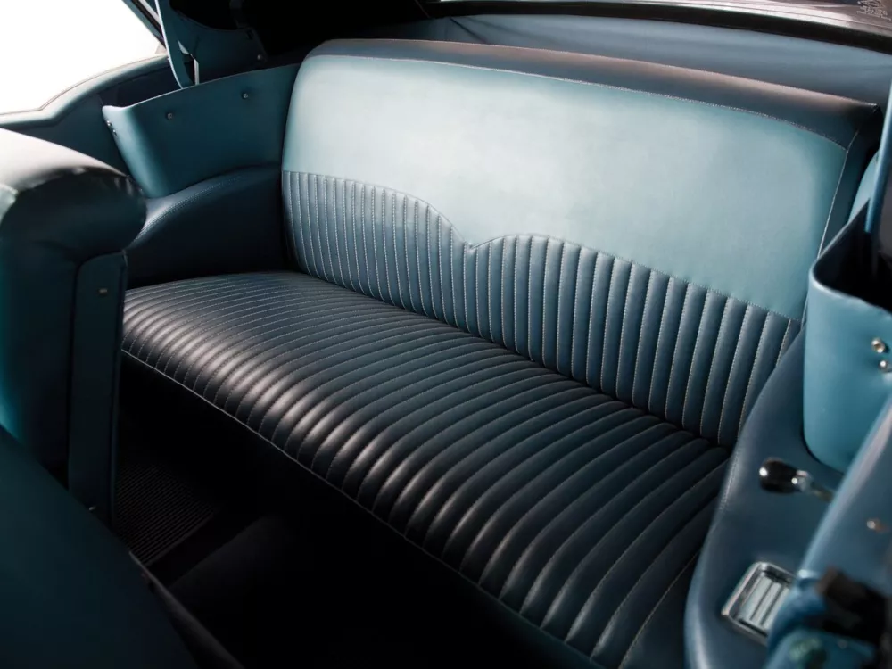 Автомобиль Chevrolet Bel Air II Кабриолет