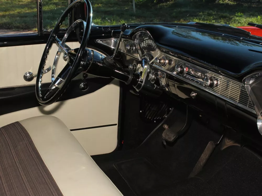Автомобиль Chevrolet Bel Air II Седан